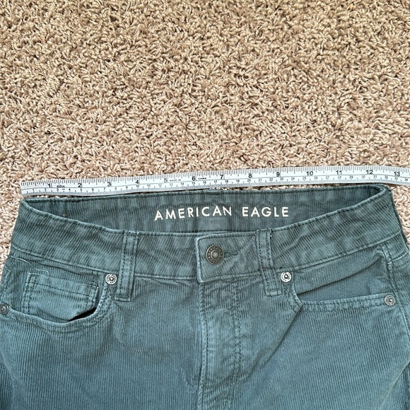 American Eagle Corduroy Mom Jeans Green - Picture 7 of 11